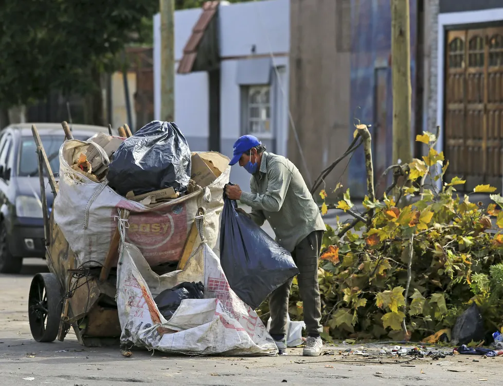 la-pobreza-el-principal-problema-el-27-los-ciudadanos